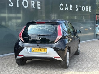 Thumbnail Mobil 8